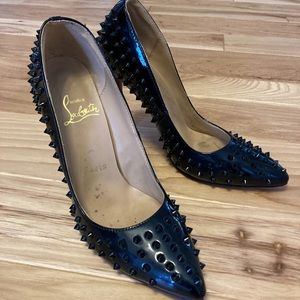 Christian Louboutin stud heels 39